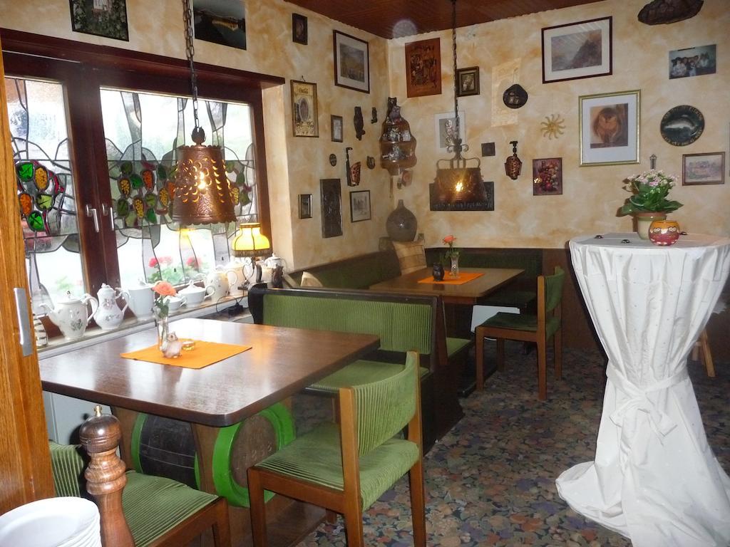 Hotel-Garni-Sonnenlay Bernkastel-Kues Esterno foto